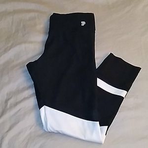 PINK Ultimate V leggings w/mesh